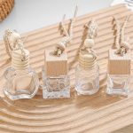 Autoparfum flesje glas houten dop diffuser hanger