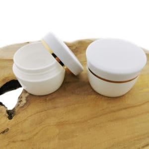 Cosmetica pot wit 50 ml + schroefdeksel gouden rand + foam inlay