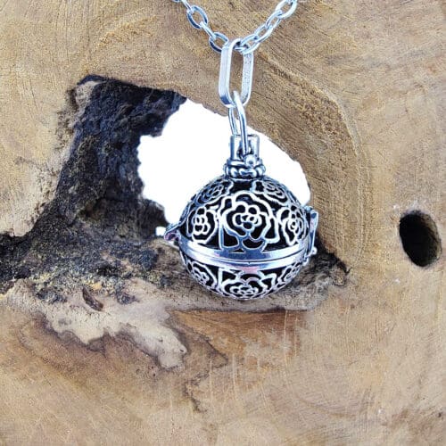 Diffuser aroma ketting bloemen parfum medaillon lavasteen pomander