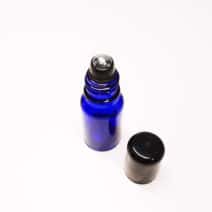 Glazen roller flessen blauw glas fles + roller inzet + dop din18 - 18mm rvs roller bal