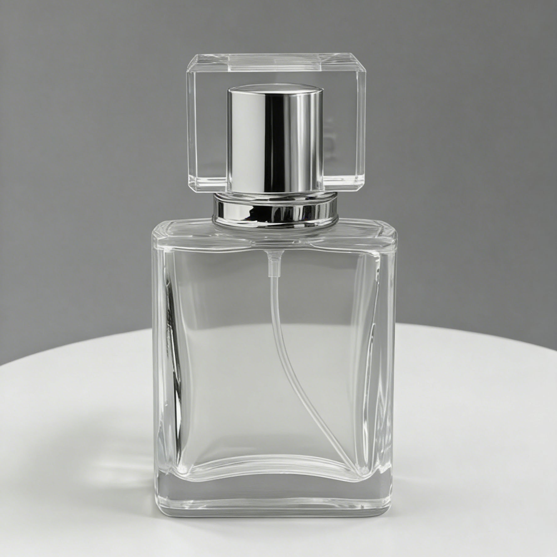 lege-parfumfles-helder-glas-50ml-sprayfles-dop-zilver Lege Parfumfles helder glas 50ml sprayfles dop zilver