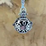 Ketting parfum medaillon vlinder diffuser lavasteen