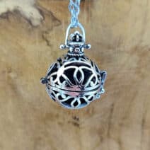 Ketting parfum medaillon vlinder diffuser lavasteen