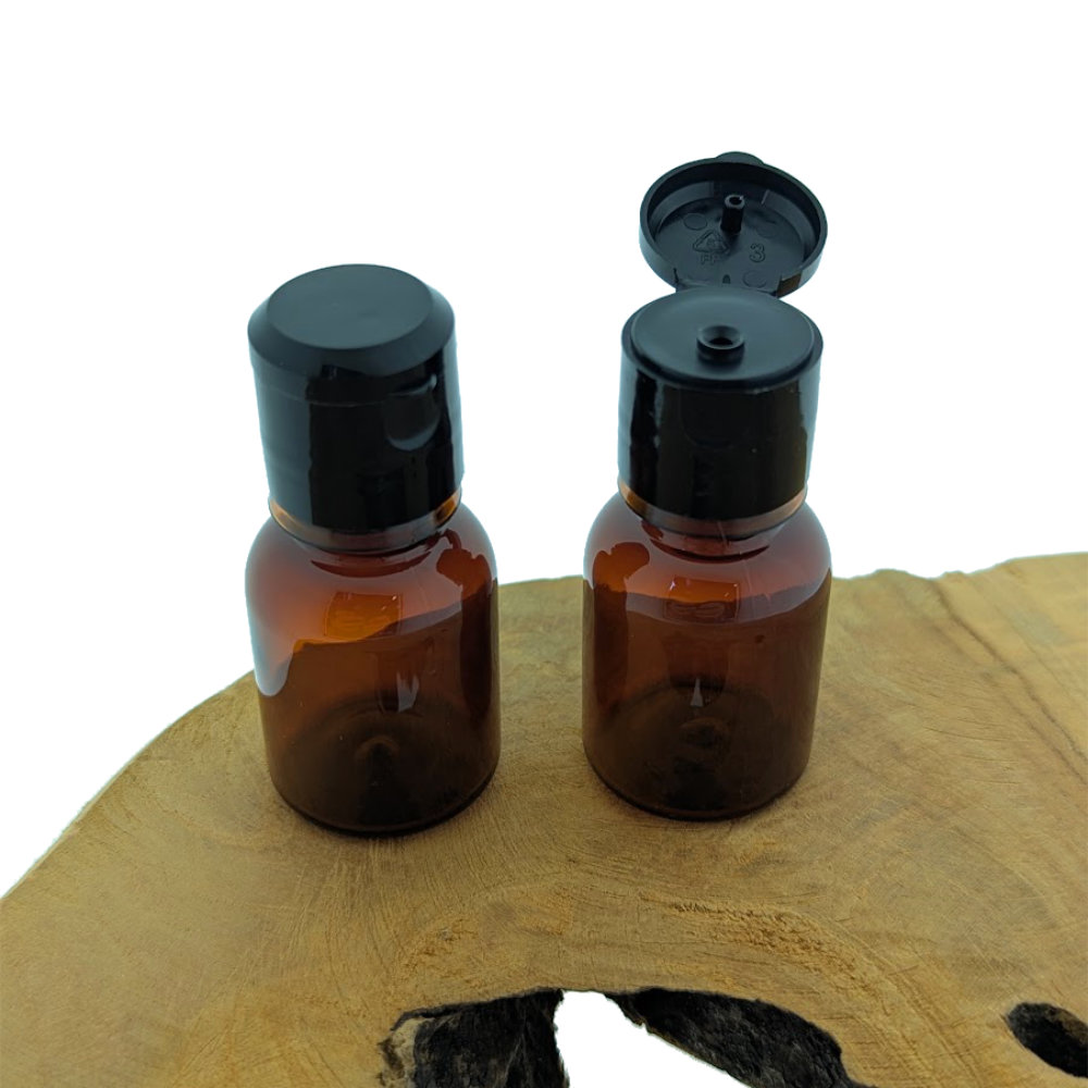 pet-druppelflesje-amber-15ml-zwarte-fliptop-doseerdop Amber bruin PET druppelflesje 15ml met zwarte fliptop doseerdop