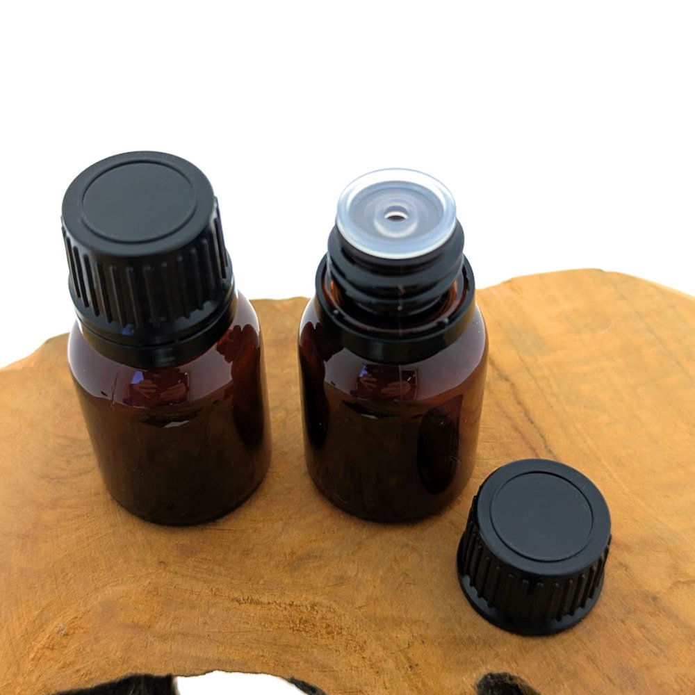 pet-flesje-15-ml-amber-druppeldop-zwart-garantiesluiting-din18-18-410 Pet flesje 15 ml amber druppeldop zwart garantiesluiting din18 18/410