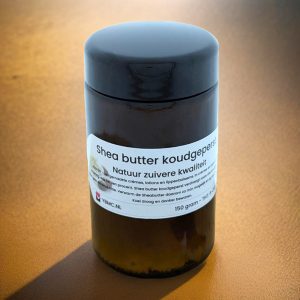 Shea butter koudgeperst glazen pot