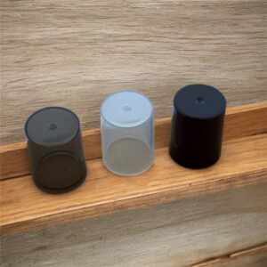 verstuiver spray dop over kap in kleur grijs, transparant, zwart