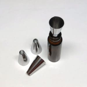 vultuitje trechter kleine flesjes RVS – roestvrij staal – (Ø 0,6 x 1,8 cm)